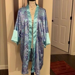 Beautiful Kimono Lounging Robe